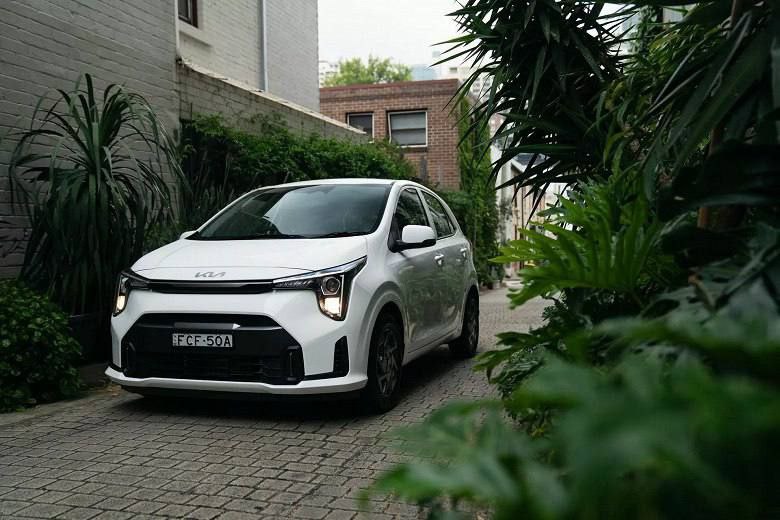 Представлен Kia Picanto 2024. Он будет доступен в версиях Sport и GT-LineФейслиф