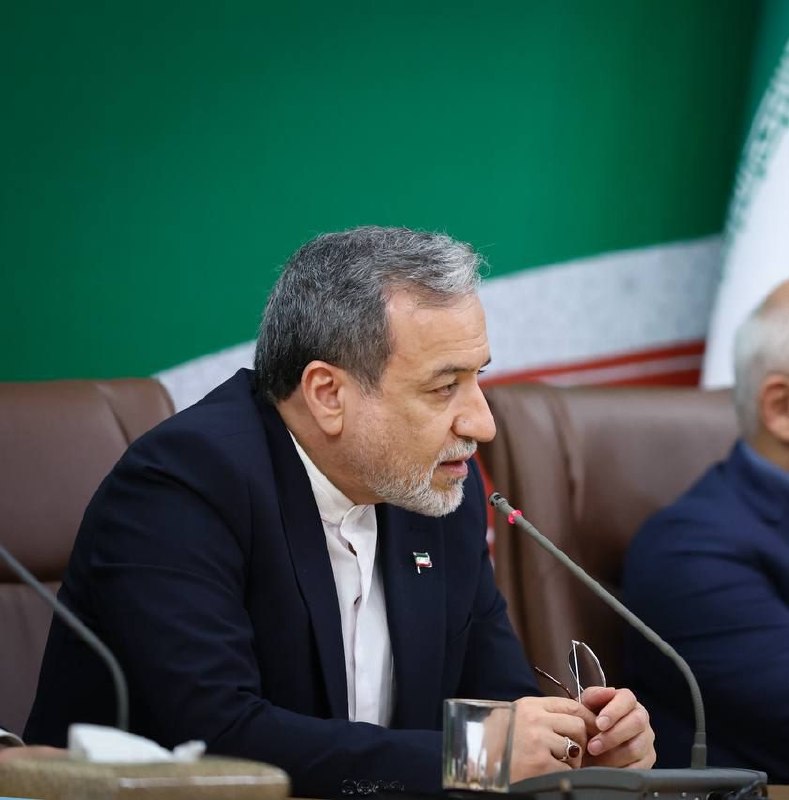 ایران خبر: عراقچی: جنگ باید به گونهای تمام شود که دیگر تکرار نشود🔹همسایگان ما در اولویت هستند.🔹یک تلفن آقای دکتر پزشکیان به رئیس ج