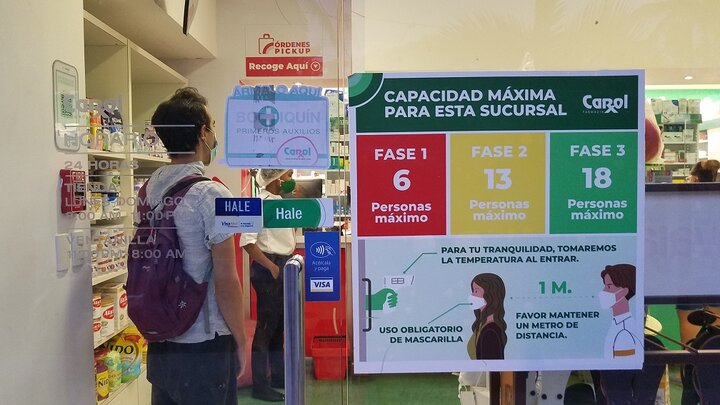 疫情下在不說當地語言、不熟悉當地文化的多明尼加共和國獨處一個月，體會「人生如戲」旅行哲學。