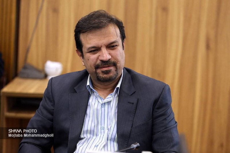 شانا: رئیس پارک فناوری و نوآوری صنعت نفت منصوب شد📍وزیر نفت در حکمی مهدی احمدخانبیگی را بهعنوان رئیس پارک فناوری و نوآوری صنع
