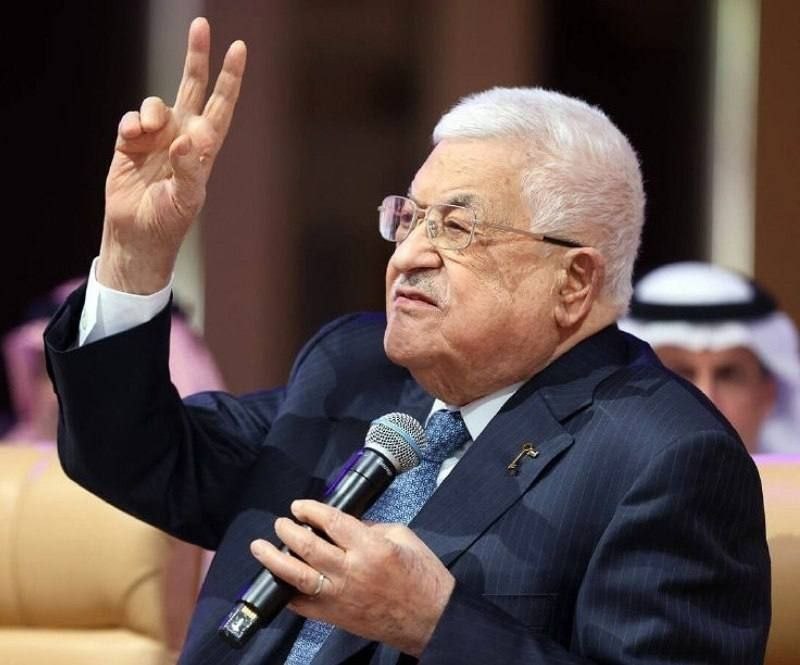 عباس يربط السلام برفع الاحتلال ويؤكد وحدة الأرض الفلسطينية