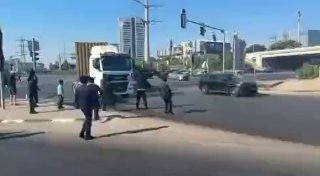 🎥 משבר צבאי בשבי ישראל; החרדים סגרו את הכביש