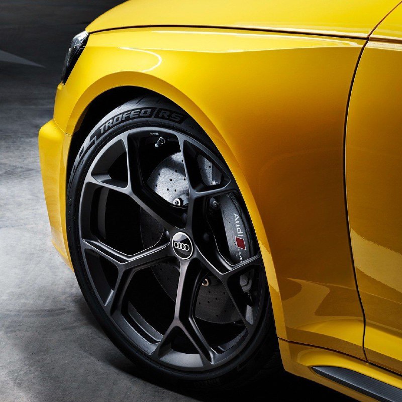 Новая лимитированная Audi RS4 Avant 25 Years Edition 5