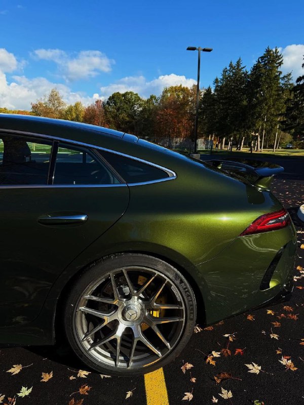 Mercedes AMG GT 63 2