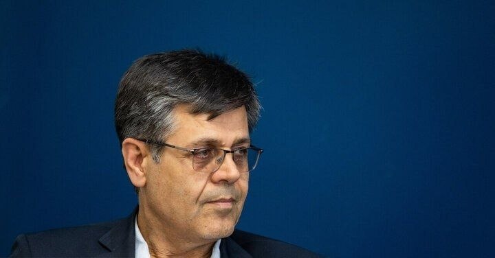 تجارت نیوز: 🔻۳۰۰ هزار ماینر غیرمجاز شناسایی شدمدیر عامل توانیر:▪️بیش از ۲۳۰۰ مگاوات بار غیرمجاز از شبکه برق کشور از ابتدای سال تا کن