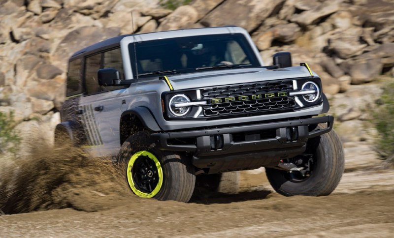 Ford Bronco получил версию RTR с доработанной подв...