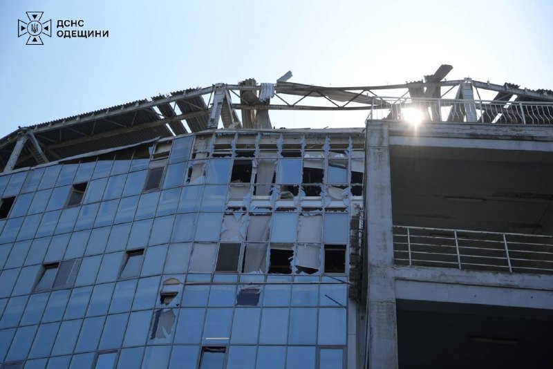 Одеса: внаслідок російського удару по стадіону «Чорноморець» постраждали 2 людини
