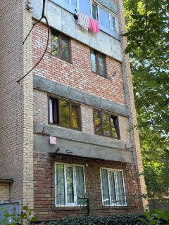 Чиланзар-26 1-комнатная переделаная в 2× комнатную 42м²