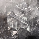 minerals_zirc