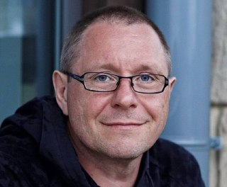 Сооснователь «Эха Петербурга» Сергей Недоводин умер, не приходя в сознание после месяца комы. Его избили после замечания пьяной компании Бывший исполнительный директор «Эха Петербурга» Сергей Недоводин умер на 62-м году жизни, сообщает «Ротонда» со ссылкой