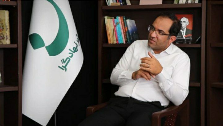 فرشاد مومنی/FARSHAD MOMENI: 📽ناگفته‌هایی درباره محمد مصدق؛ از مشروطه تا نهضت ملی شدن نفت❓آیا ملی‌سازی قابل تقلیل به تمایلات شخص مصدق است؟❓ریشه برخی 