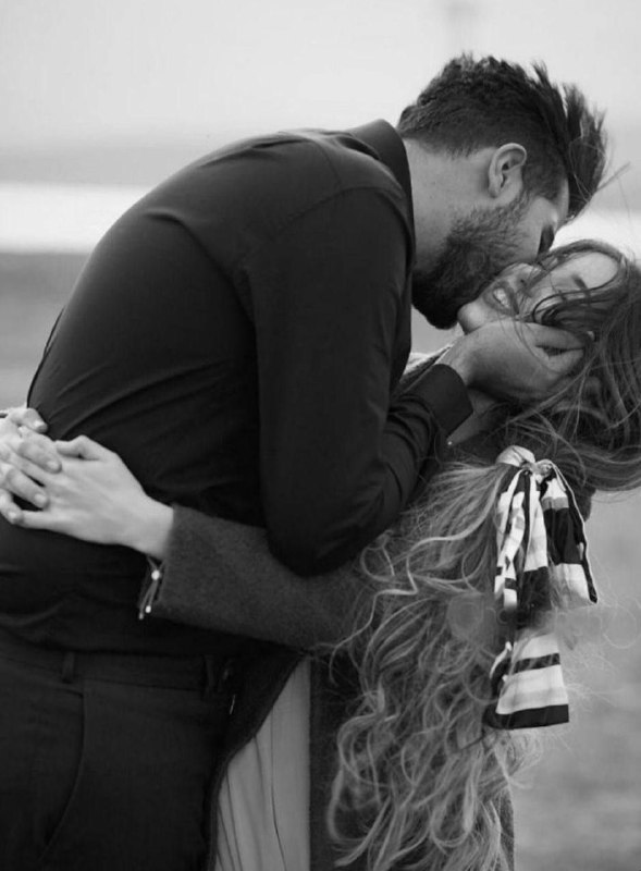 💔 سوزدل 💔: گفتم ڪہ نوش داروے عشاق خستہ چیست...؟گفتا تبسمے ز لب نوش خند ما...
