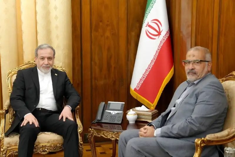 کیوسک خبر: 🔴 بررسی آخرین تحولات روابط تهران و تونس🔸 سید عباس عراقچی، وزیر امور خارجه، در دیدار با سفیر ایران در تونس، آخرین تحولات