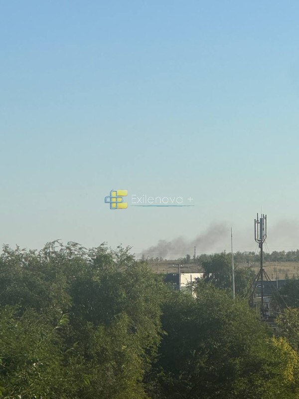 ❗️A Russian jet-powered Shahed struck the locomotive of passenger train No.