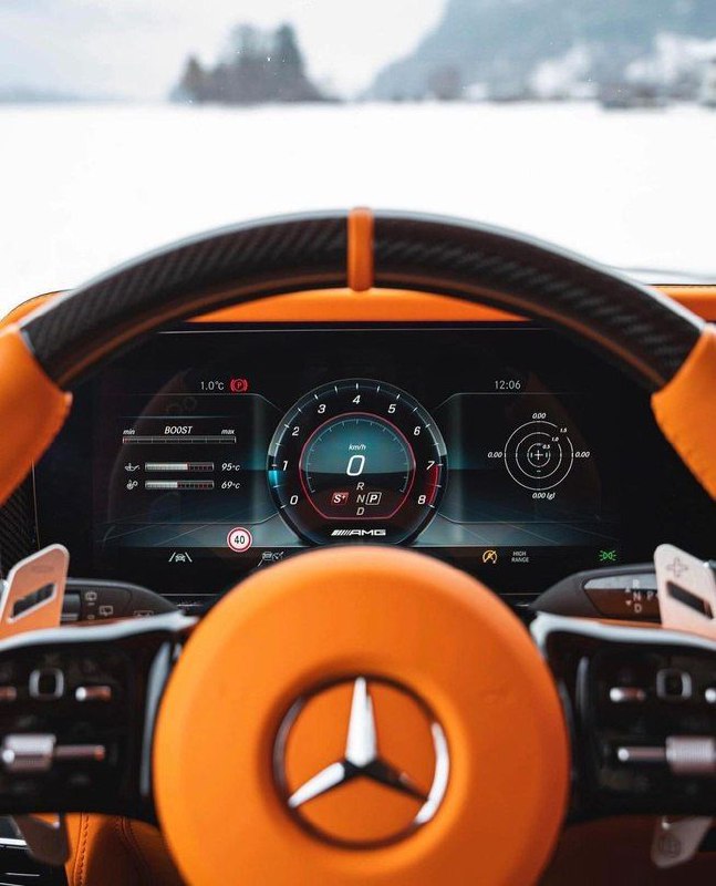BRABUS 800 9