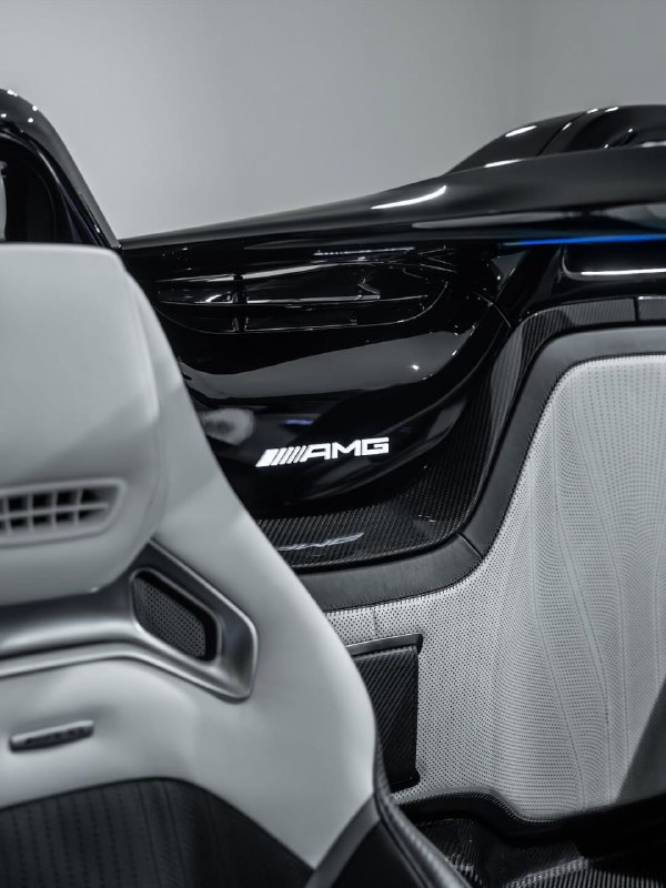 Mercedes-AMG PureSpeed 4.0-L V8 BITURBO €1M 9