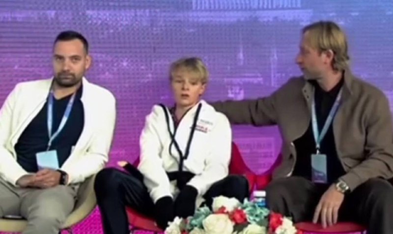 Свершилось! Александр «Гном Гномыч» Плющенко дебютировал на международной арене 