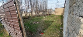 Участок 8 соток Кирарик махалля, бетонка - 1 км