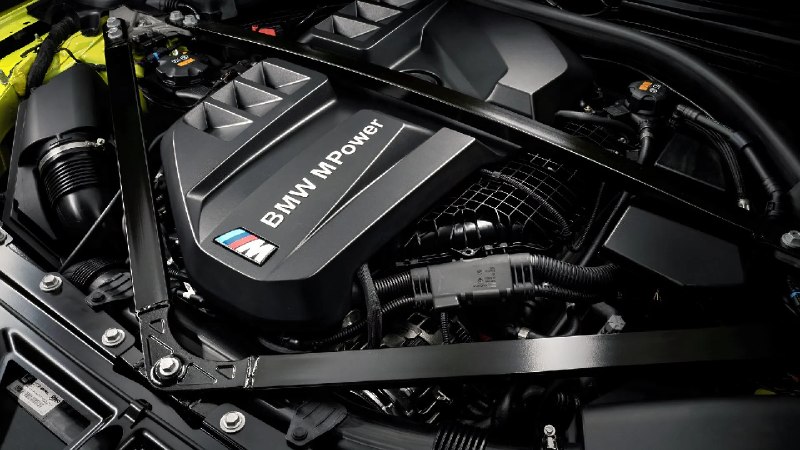 BMW снова удивляет: 2027 M4 Competition стартует с отметки $86,600 и щедро 