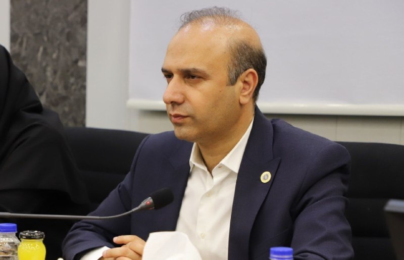 اتاق بازرگانی زنجان: ✅صادرکنندگان با وجود رفع تعهد ارزی همچنان جریمه میشوند 🔹رئیس اتاق بازرگانی،صنایع،معادن وکشاورزی زنجان با بیان اینکه برخ