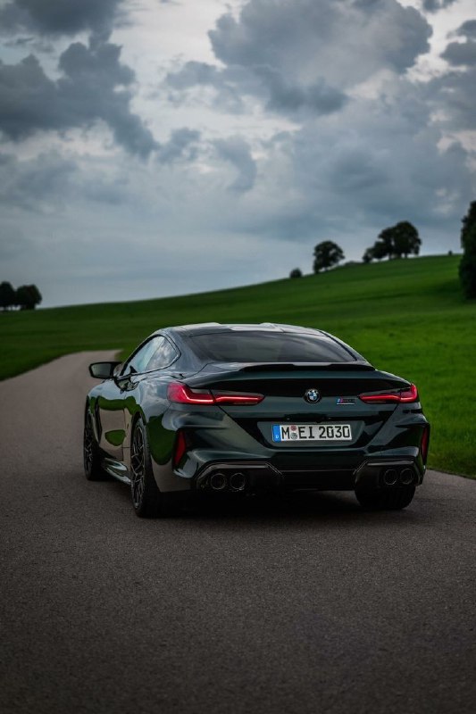 BMW m8 4