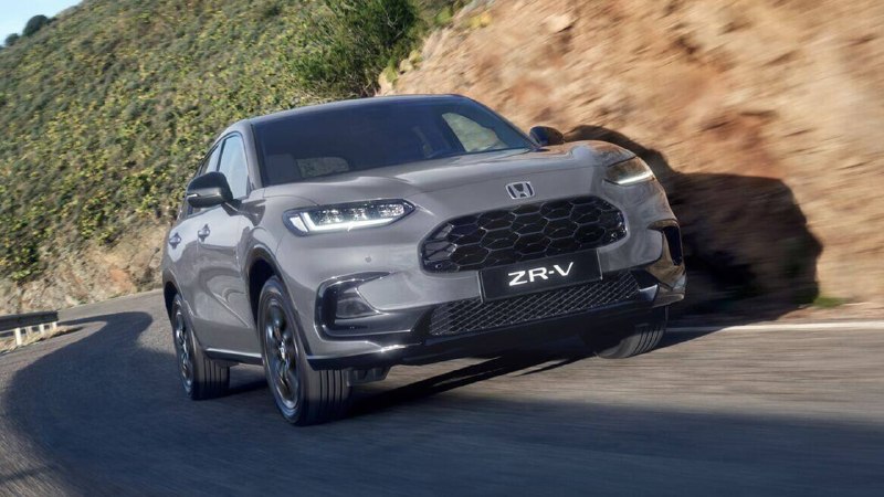 ✨ Сегодня в автосалонах Испании появился новый Honda ZR‑V 2027 – практический кр