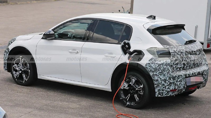 Stellantis готовит революционное рулевое управление для Peugeot 2