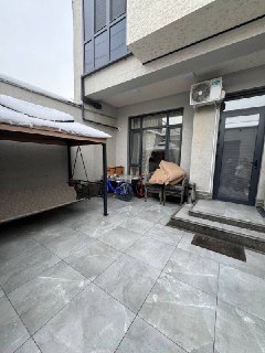 Коттедж Карасу -6, Лукойл заправка