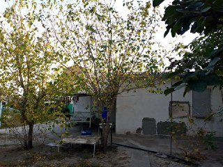 Продается участок 12 соток (6+6) соток по отдельности  .