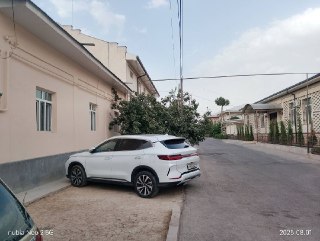 Зенит да 6сотихли  ер сотилади.3/3 ярмиям сотилади