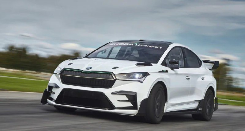 Электрокроссовер Skoda Enyaq получил гоночную версию RS Race