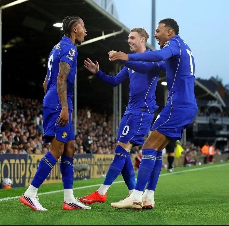 توییتر فوتبال: مثلث RPJ🤯#سم‌آلردایس@football_twitter
