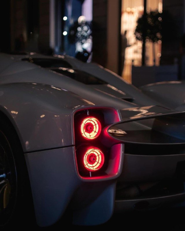 Pagani Utopia 5