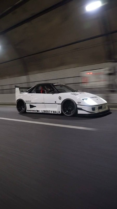 Mazda F40 2