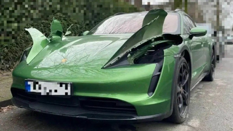Воры начали разрезать Porsche Taycan ради очень дорогих фар 2