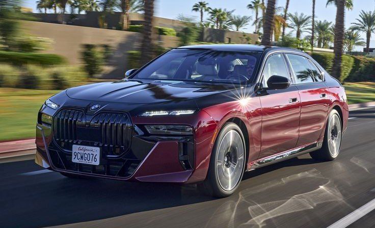 BMW отзывает почти 80 000 автомобилей, включая Rolls-Royce Spectre из-за работы ABS 3