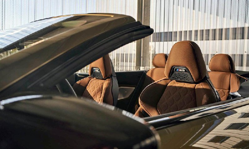 BMW M8 9