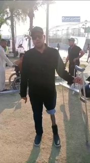 ליום השני.. משפחות נפגעים ופצועים של כוחות הגיוס העממי ממשיכות את ישיבתם מול רשות הגמלאים בבגדד, על רקע אמצ…