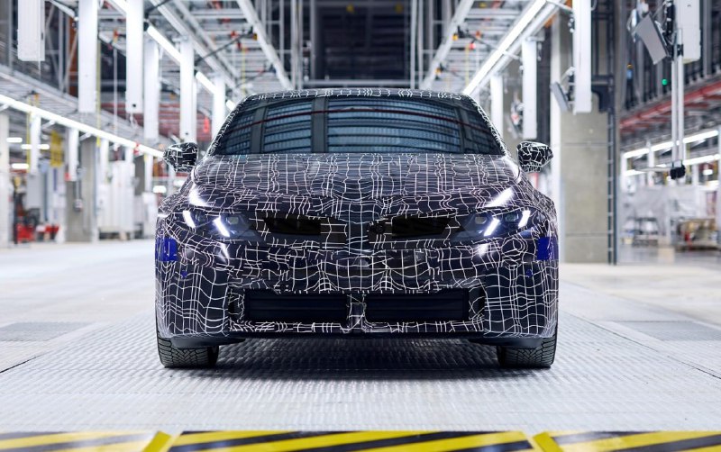 BMW собрал первые экземпляры нового i3 2