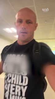"לא שטפו לי את המוח...ועכשיו אני בגלל שאני אומר את האמת."
