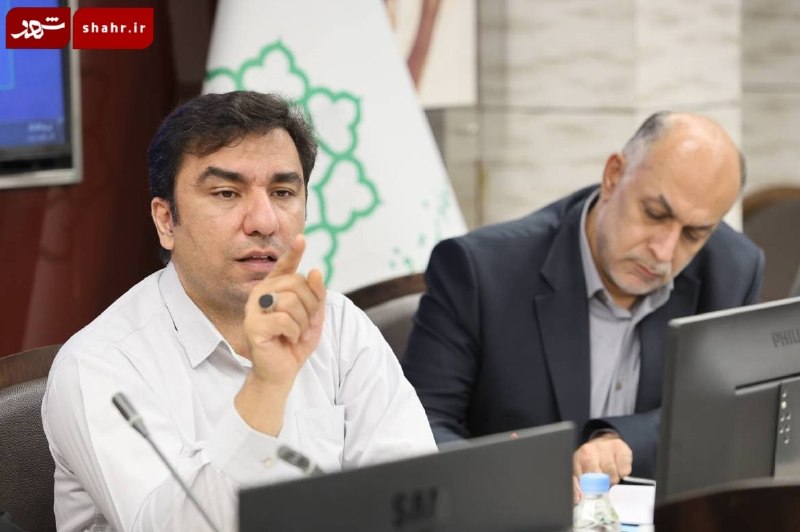 خبرگزاری شهر: 📷 خبرگزاری شهر | تأکید بر تسریع پروژههای عمرانی منطقه ۴ و رفع موانع اجرایی🔹در نشست بررسی عملکرد عمرانی منطقه ۴، شعبانی،