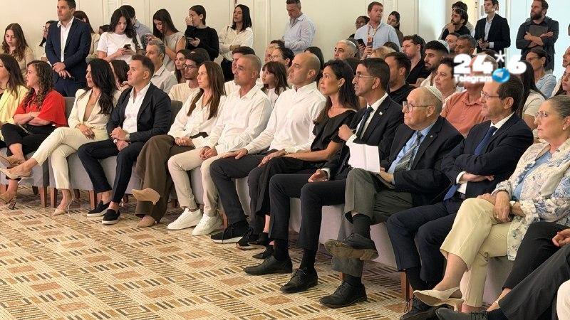 🇮🇱 The president of the country awarded the badge of civil heroism to the heroes of the Play-Dubai flight: "You prevented a disaster that would have changed the face of the country and the Middle East".