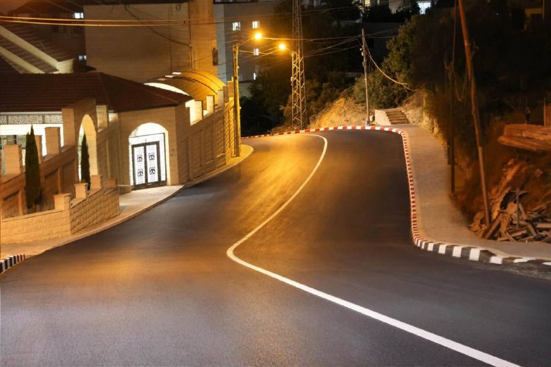 Photos of Hebron after the restoration of several of its streets and their paving according to international standards