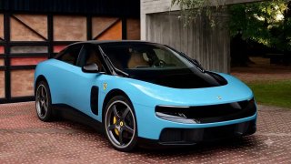 В сети показали, чем вдохновлялись дизайнеры при создании Ferrari Luce.Трансформ