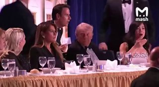 Трампа эвакуировали из-за стрельбы на ужине корреспондентов Белого дома.Стрельба прозвучала в ресторане, где шёл вечер. Дональд Трампович находился в зале — его срочно увели со сцены и вывели из здания. Силовики с винтовками поднялись на сцену.Как сообщают