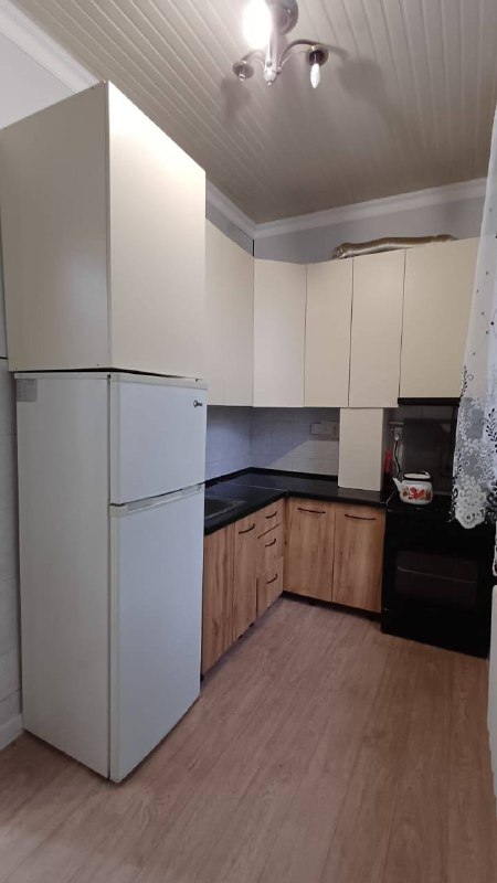 🏠 Подселение | Район Филармония🏡 Сдаётся 3-комнатная квартира с подселением.📍 Район: Филармония✨ О квартире:✔️ Просторная✔️ Полностью меблирована✔️ Со всеми удобствами💰 Оплата: 11 000 сом/месяц📞