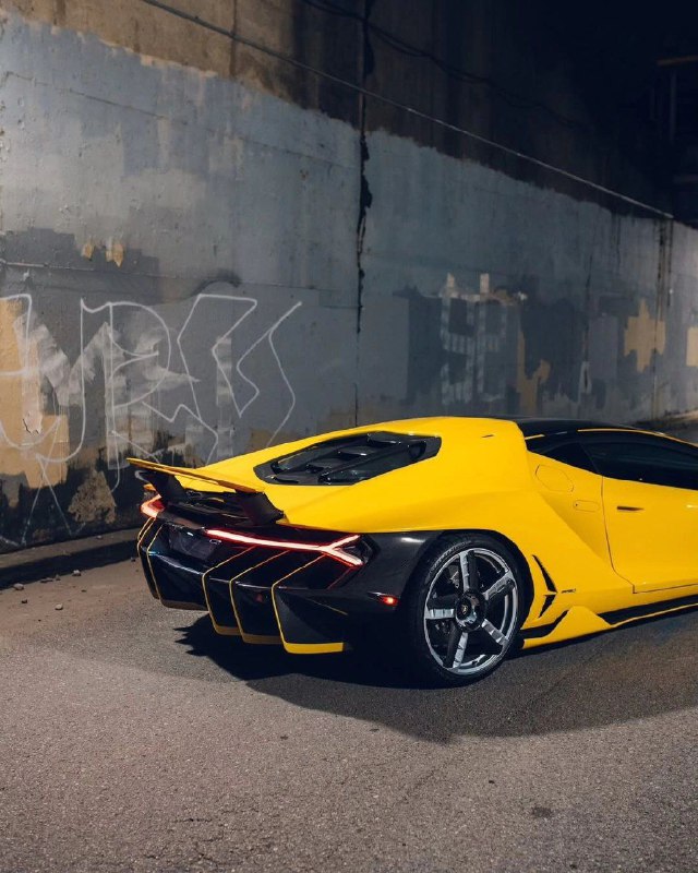 Lamborghini Centenario 10