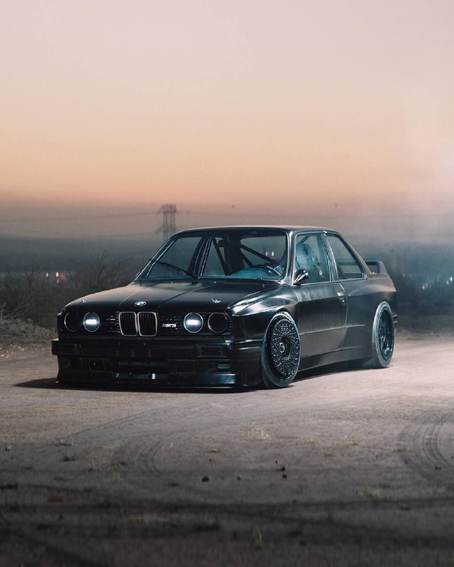 BMW M3 E30