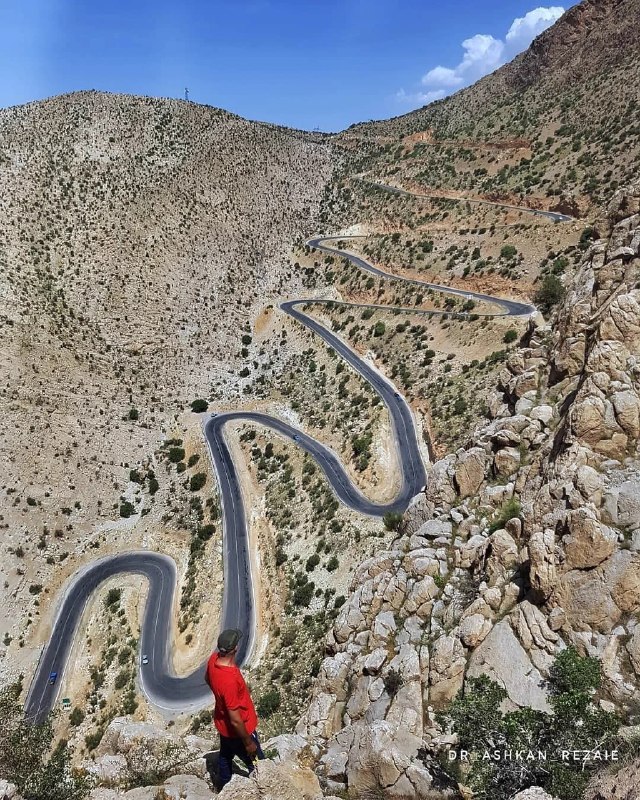 خنده بازار 💯: گردنه امامزاده اسماعیل، استان فارس Iran land @khandbazar20/😁بازار
