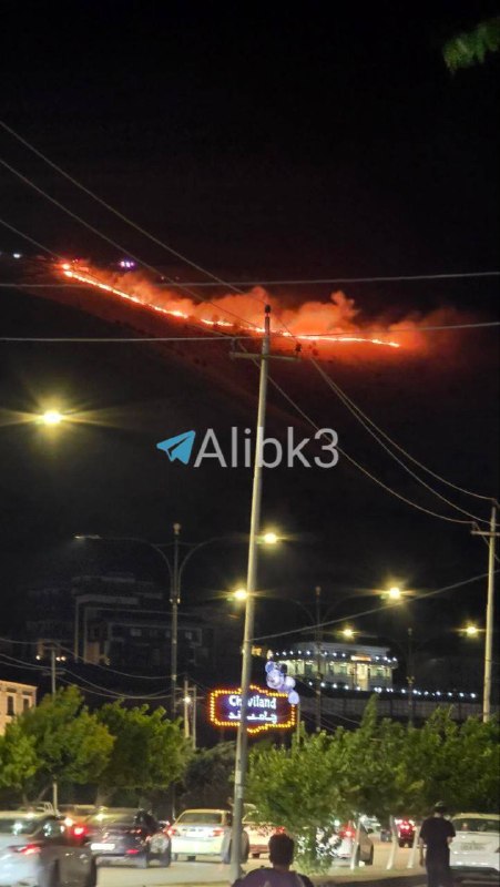 שריפה פרצה בהר קוויזה בעיר סולימניה שבצפון עיראק.